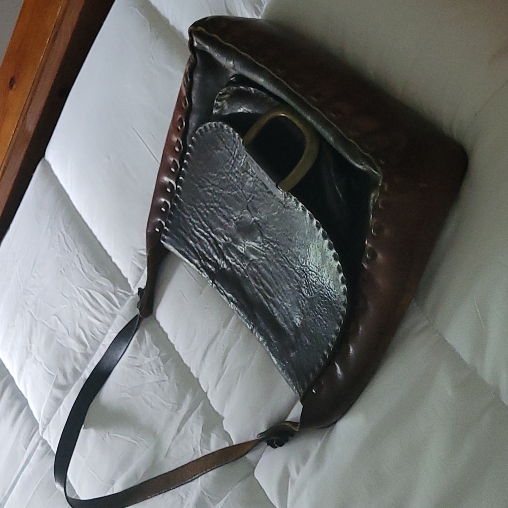 Leather bag
